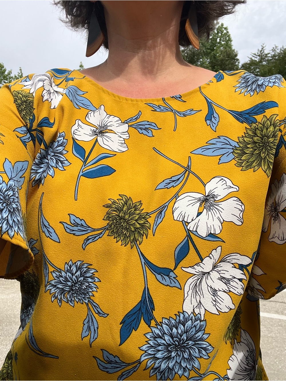 🌻Women’s Floral Print Blouse in Mustard Yellow